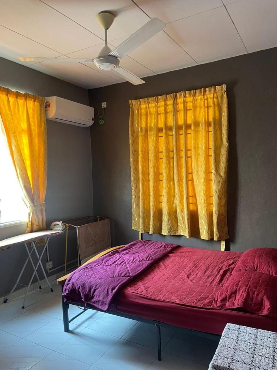 Aqil Homestay Lunas Kulim Luaran gambar